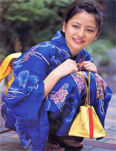 兵工厂女郎-面临战争